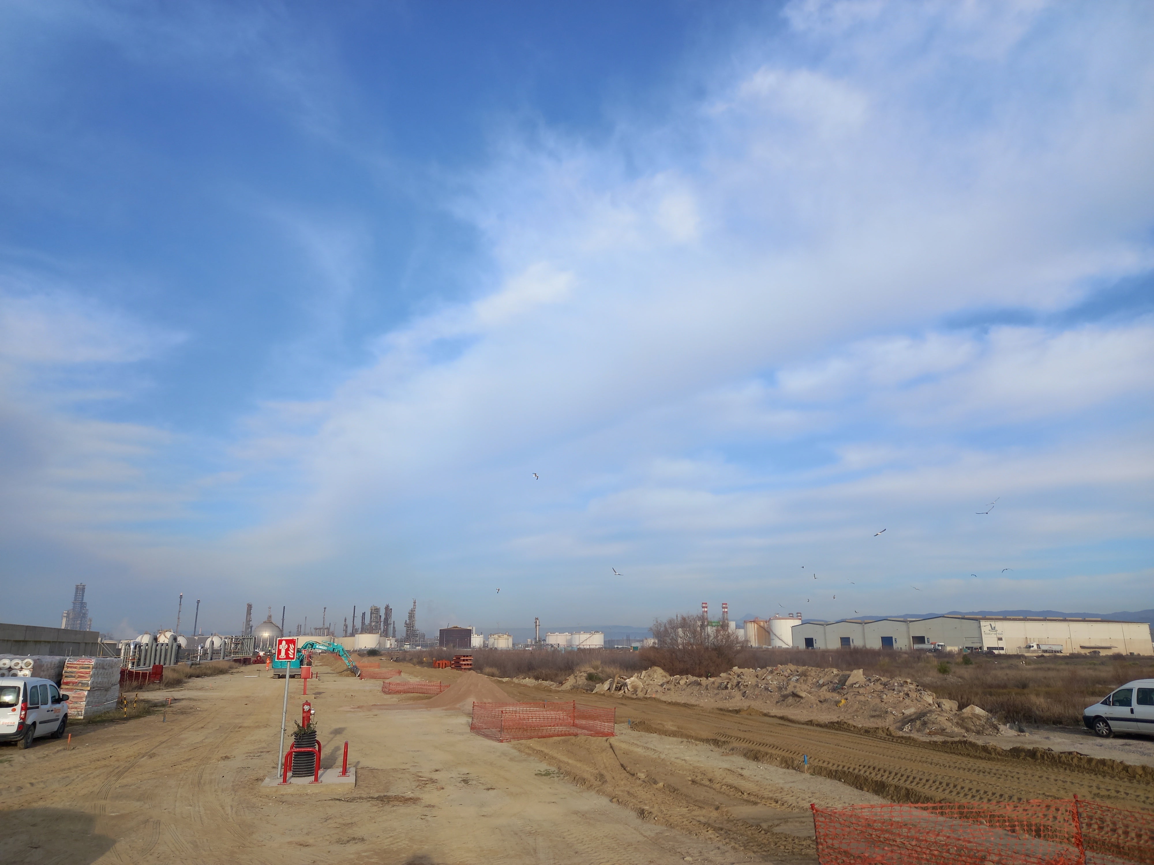 Port Castelló invierte cerca de un millón de euros en la dársena sur Port Castelló invierte cerca de un millón de euros en la dársena sur