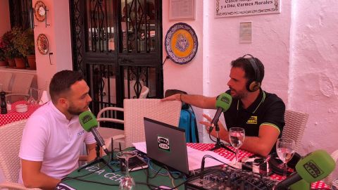 Adri&aacute;n Cervera