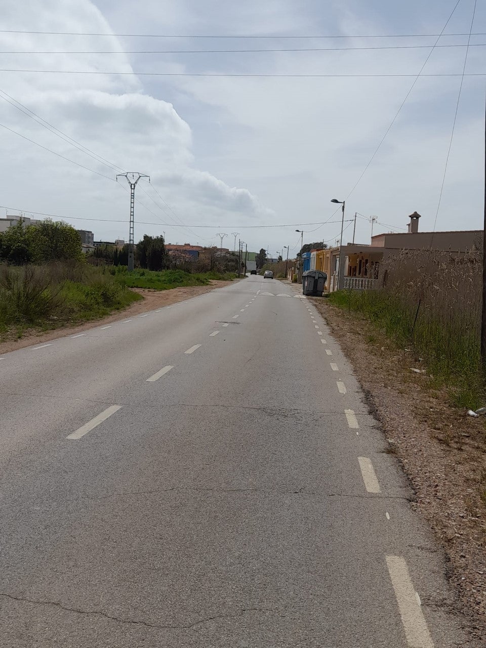 Nules dotará de seguridad vial el camino Serratelles con un arcén peatonal Nules dotará de seguridad vial el camino Serratelles con un arcén peatonal