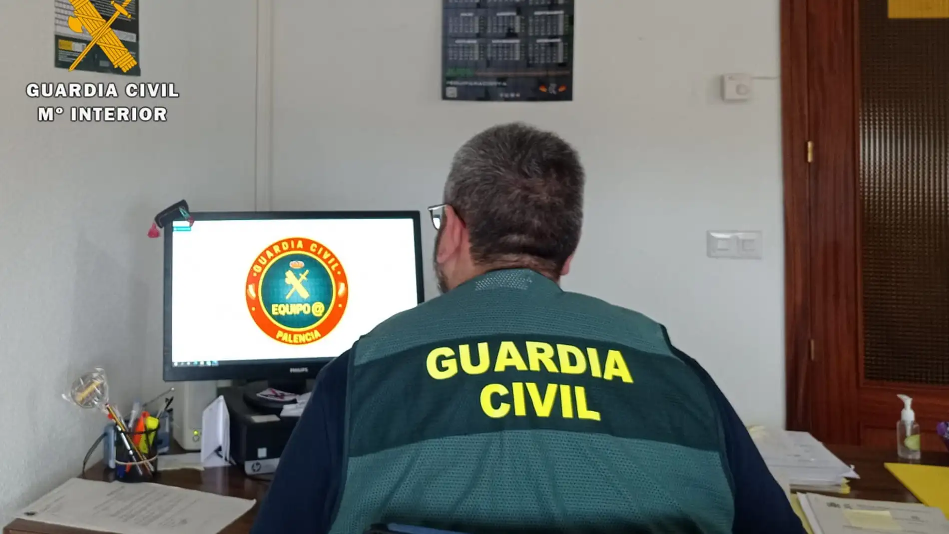 La Guardia Civil investiga a cinco personas por varios delitos de estafas bancarias