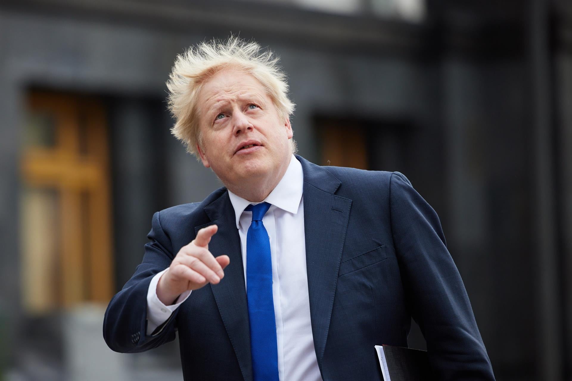 El Parlamento británico abre una investigación a Boris Johnson por el escándalo de las fiestas en Downing Street El Parlamento británico abre una investigación a Boris Johnson por el escándalo de las fiestas en Downing Street