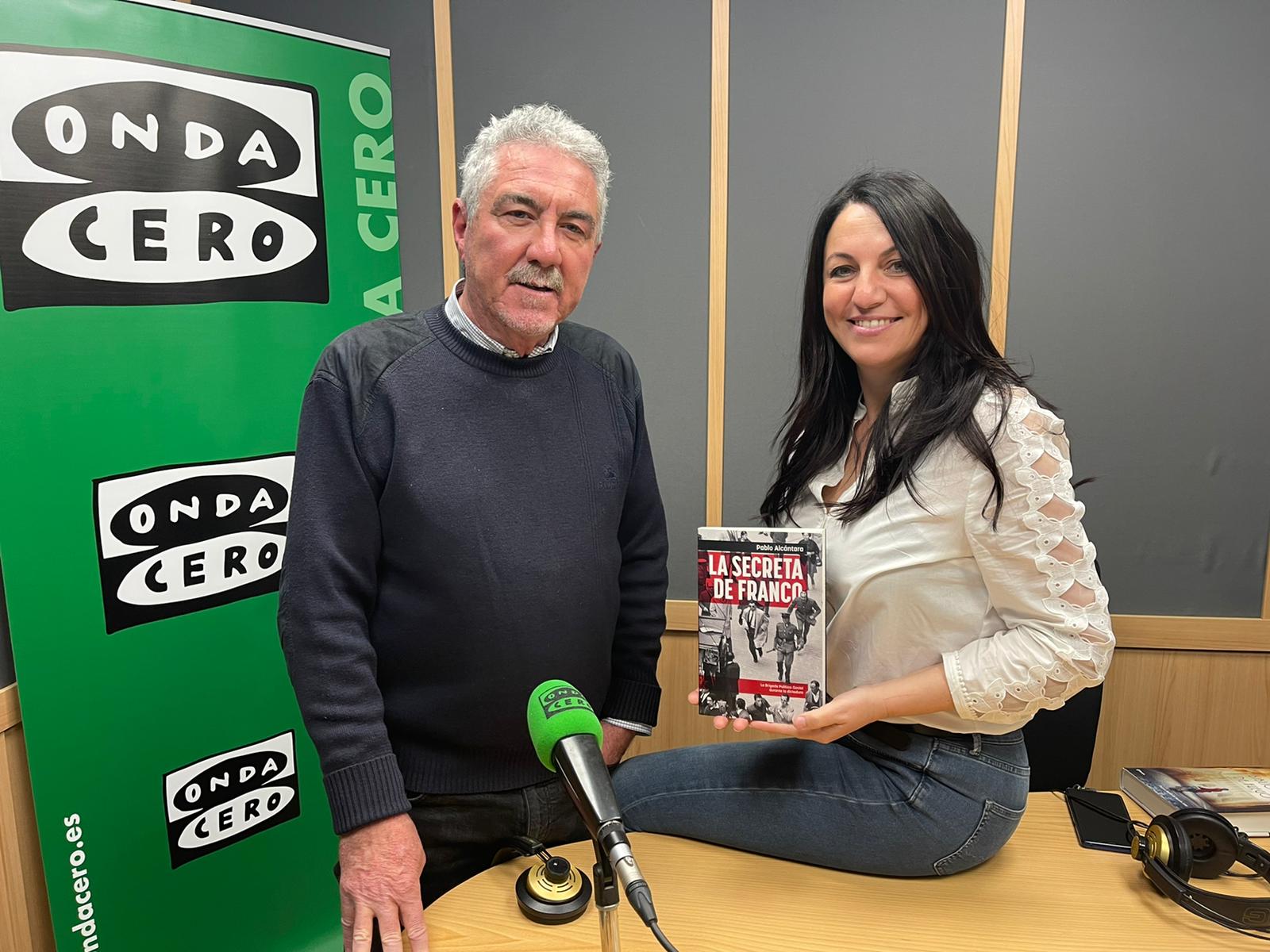 El libro 'La Secreta de Franco' rememora en Más de uno Alicante la creación de la Brigada Politico-Social de la dictadura franquista El libro 'La Secreta de Franco' rememora en Más de uno Alicante la creación de la Brigada Politico-Social de la dictadura franquista