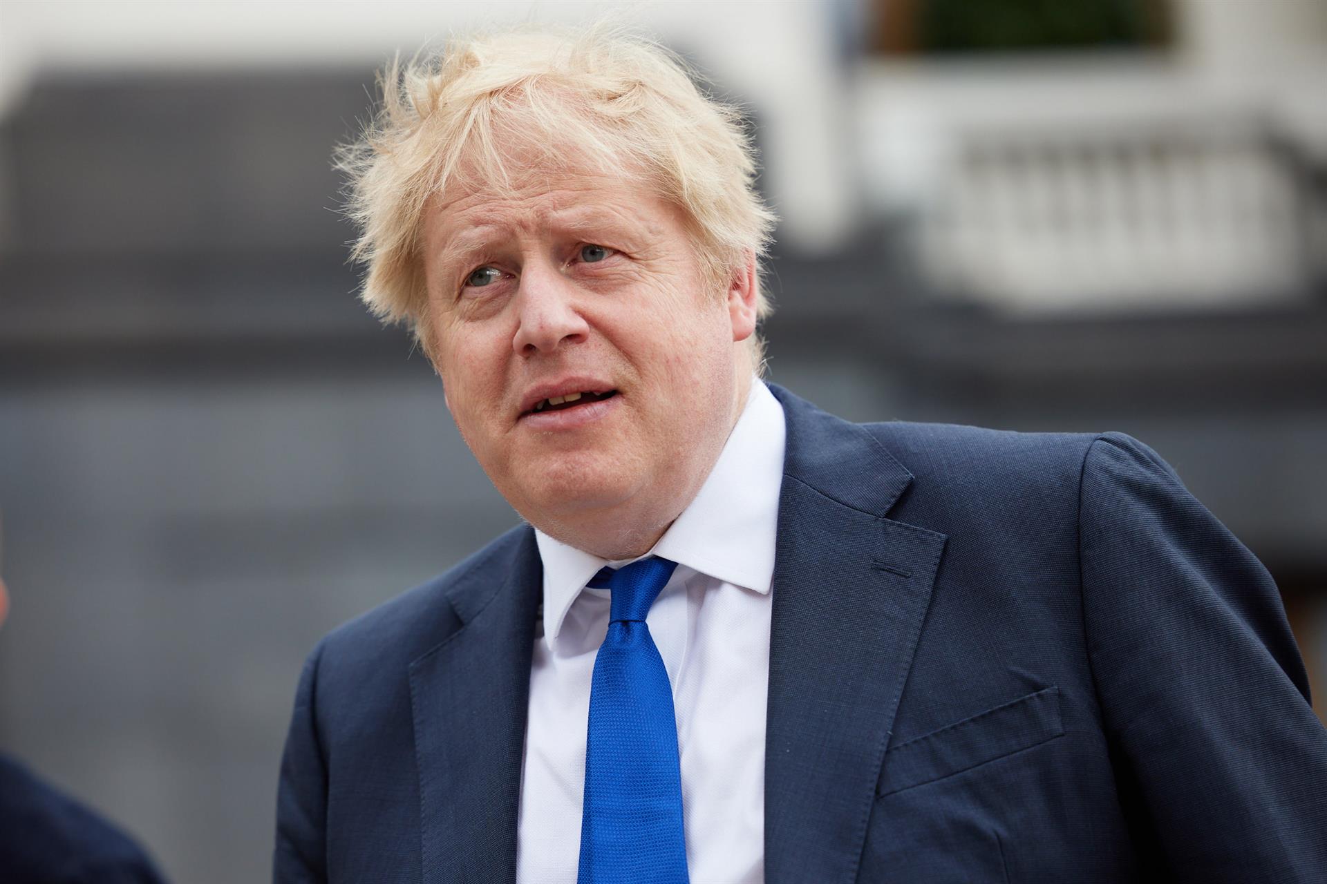 Boris Johnson pide disculpas por romper las normas pero descarta dimitir Boris Johnson pide disculpas por romper las normas pero descarta dimitir