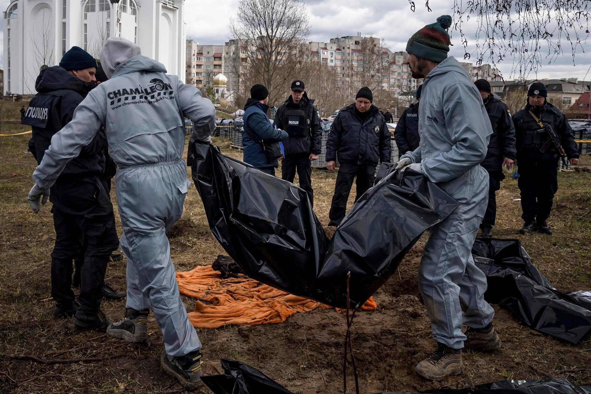 Tertulia: ¿Está Rusia cometiendo un genocidio en Ucrania? Tertulia: ¿Está Rusia cometiendo un genocidio en Ucrania?