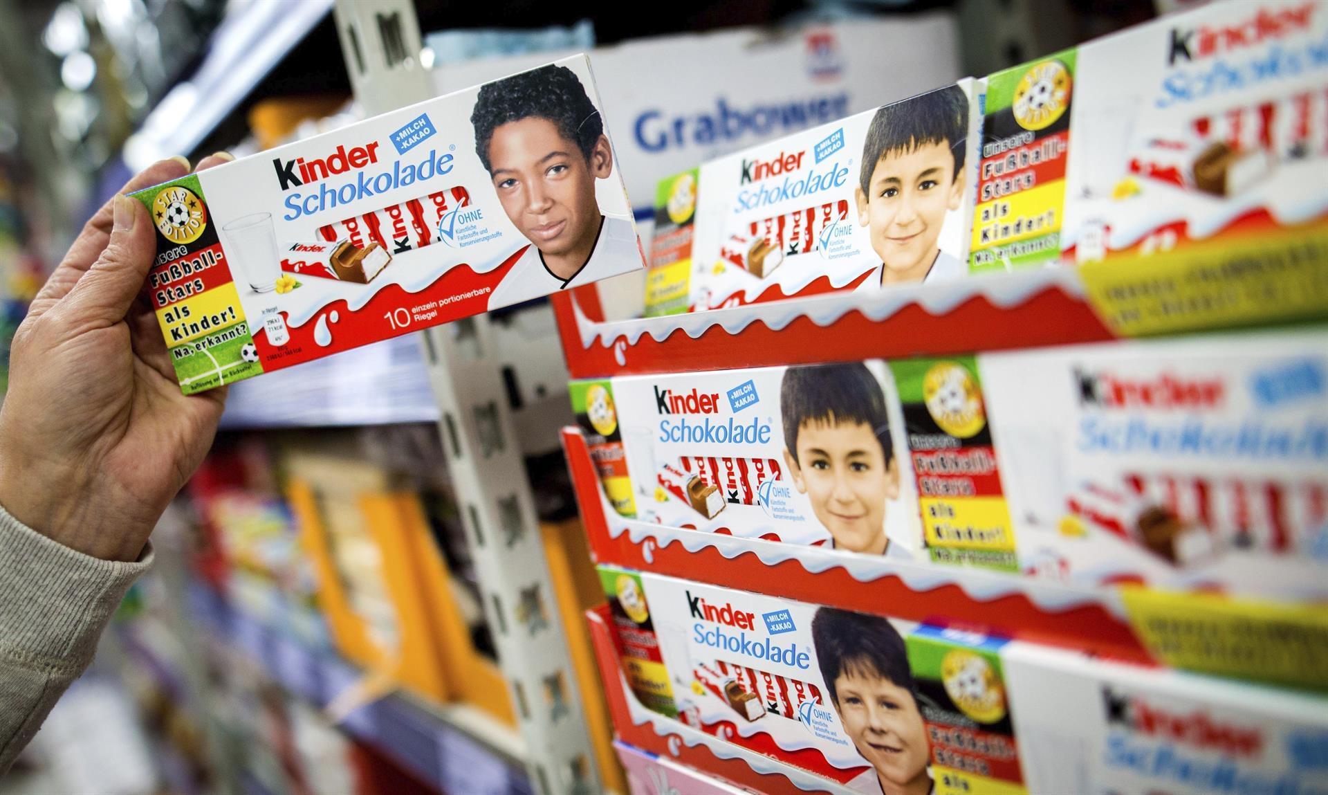 España investiga el primer caso de salmonelosis asociado a los productos Kinder contaminados España investiga el primer caso de salmonelosis asociado a los productos Kinder contaminados