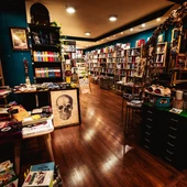 Librería 'El Tiempo Perdido' en pleno centro de Granada Librería 'El Tiempo Perdido' en pleno centro de Granada