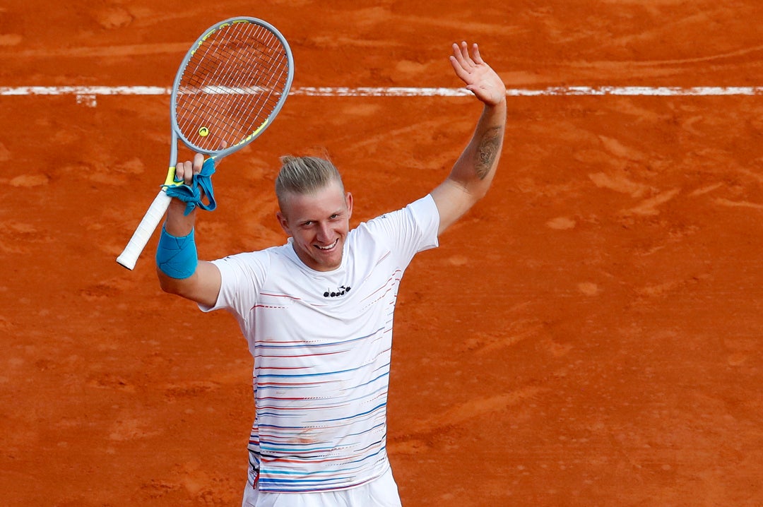 Davidovich prolonga su sueño en Montecarlo Davidovich prolonga su sueño en Montecarlo