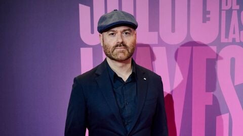 El director de cine Vicente Villanueva posa en el photocall de la pel&iacute;cula 'El juego de las llaves'