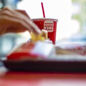 Burger King retira una campaña vegetariana que usaba frases bíblicas: "Tomad y comed todos de él. Que no lleva carne"