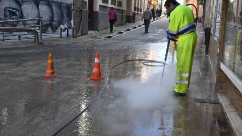 Nuevo sistema de limpieza viaria en Valdepe&ntilde;as