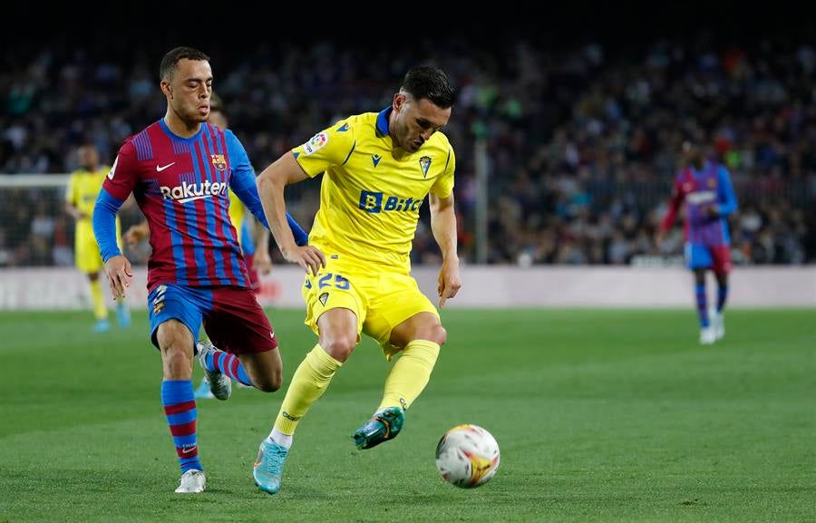El Cádiz asalta el Camp Nou y deja LaLiga vista para sentencia El Cádiz asalta el Camp Nou y deja LaLiga vista para sentencia