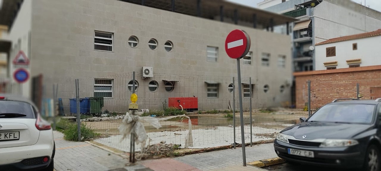 EU de Algemesí exige a Conselleria que inicie cuanto antes las obras de ampliación del Centro de Salud EU de Algemesí exige a Conselleria que inicie cuanto antes las obras de ampliación del Centro de Salud