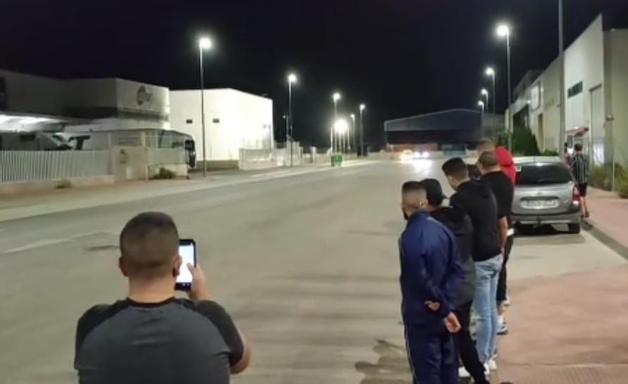 Realizaban carreras ilegales en el Polígono Campollano y colgaban sus videos en redes sociales Realizaban carreras ilegales en el Polígono Campollano y colgaban sus videos en redes sociales