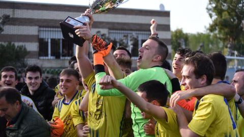 El Amig&oacute; celebra el t&iacute;tulo