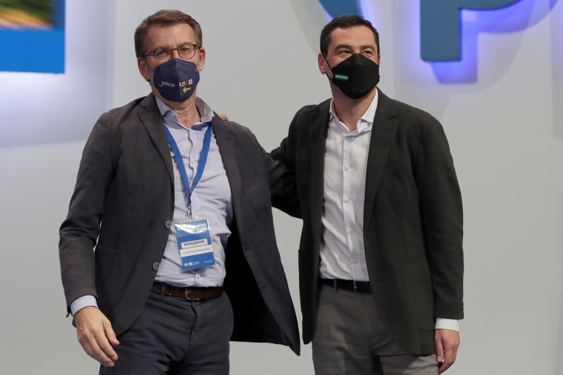 En directo: siga la intervención de Feijóo y Moreno en un acto con empresarios andaluces en Sevilla En directo: siga la intervención de Feijóo y Moreno en un acto con empresarios andaluces en Sevilla