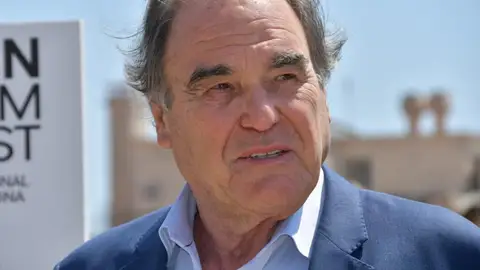 El director estadounidense Oliver Stone, durante su visita al BCN Film Fest para presentar 'JFK: Caso Revisado' El director estadounidense Oliver Stone, durante su visita al BCN Film Fest para presentar 'JFK: Caso Revisado'