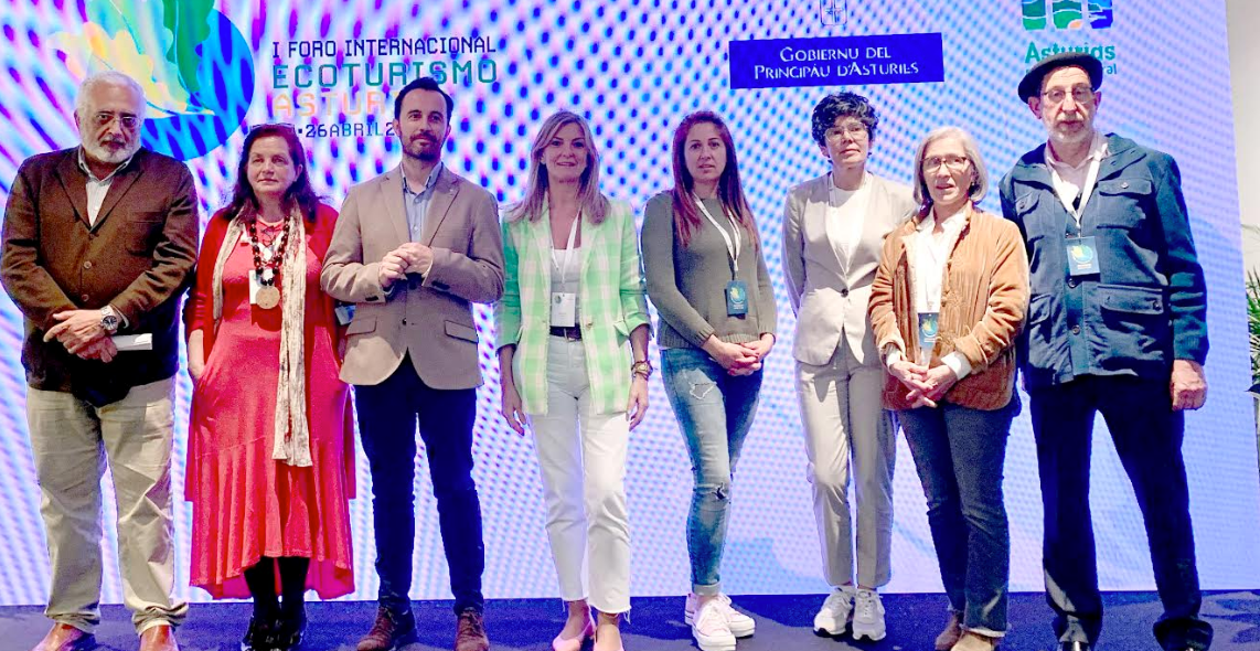 El Gobierno de Asturias pone en marcha una mesa profesional de ecoturismo para impulsar este sector El Gobierno de Asturias pone en marcha una mesa profesional de ecoturismo para impulsar este sector
