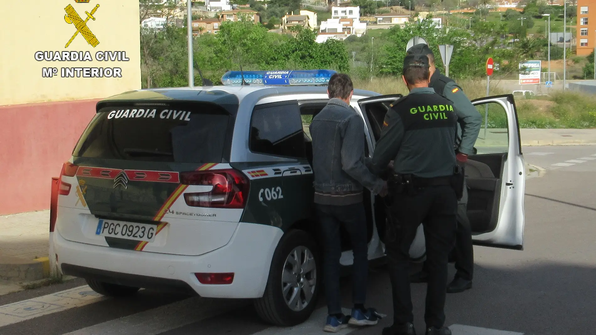 Detienen al presunto autor de nueve robos en viviendas de urbanizaciones de la Plana Baixa 