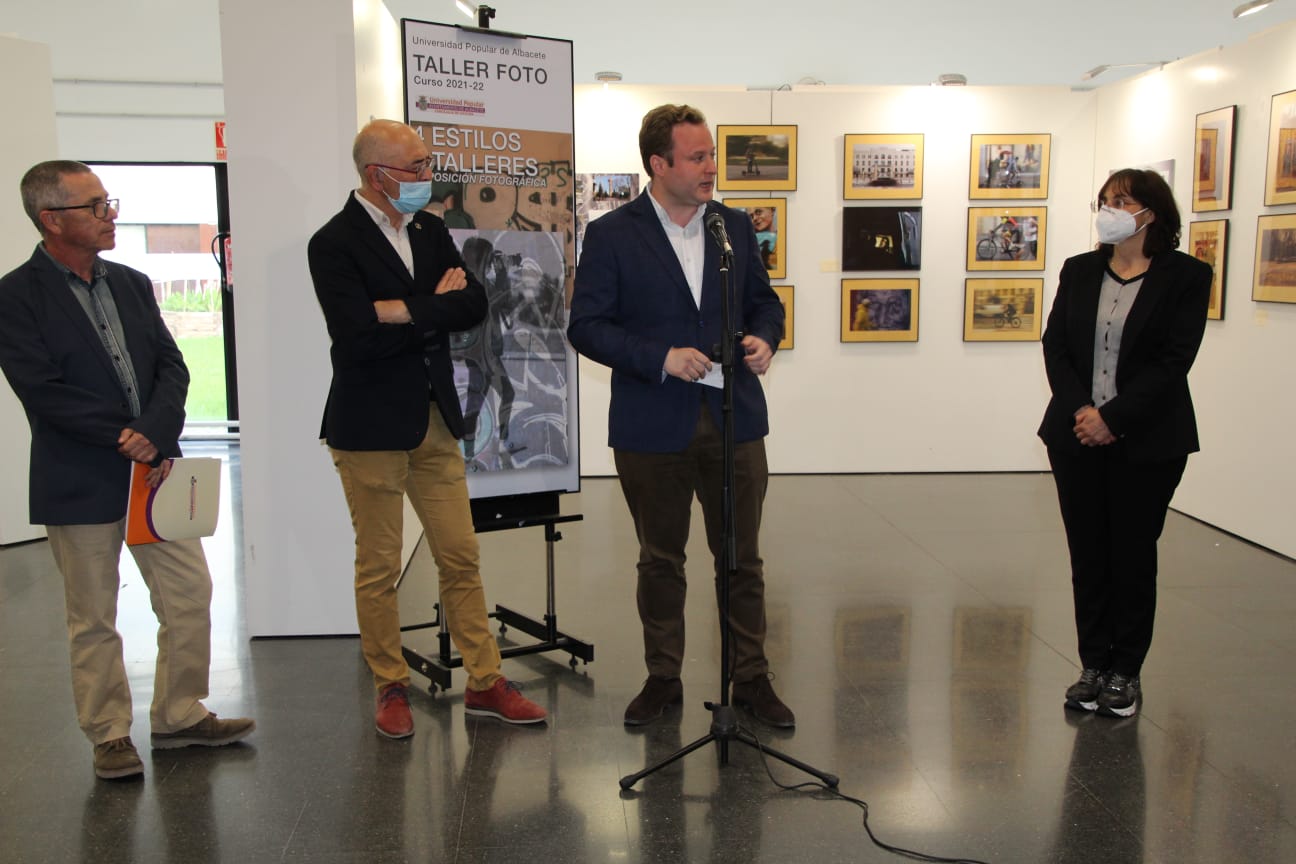 Crece el festival fotográfico “Miradas” con la exposición "4estilos 5 talleres" Crece el festival fotográfico “Miradas” con la exposición "4estilos 5 talleres"