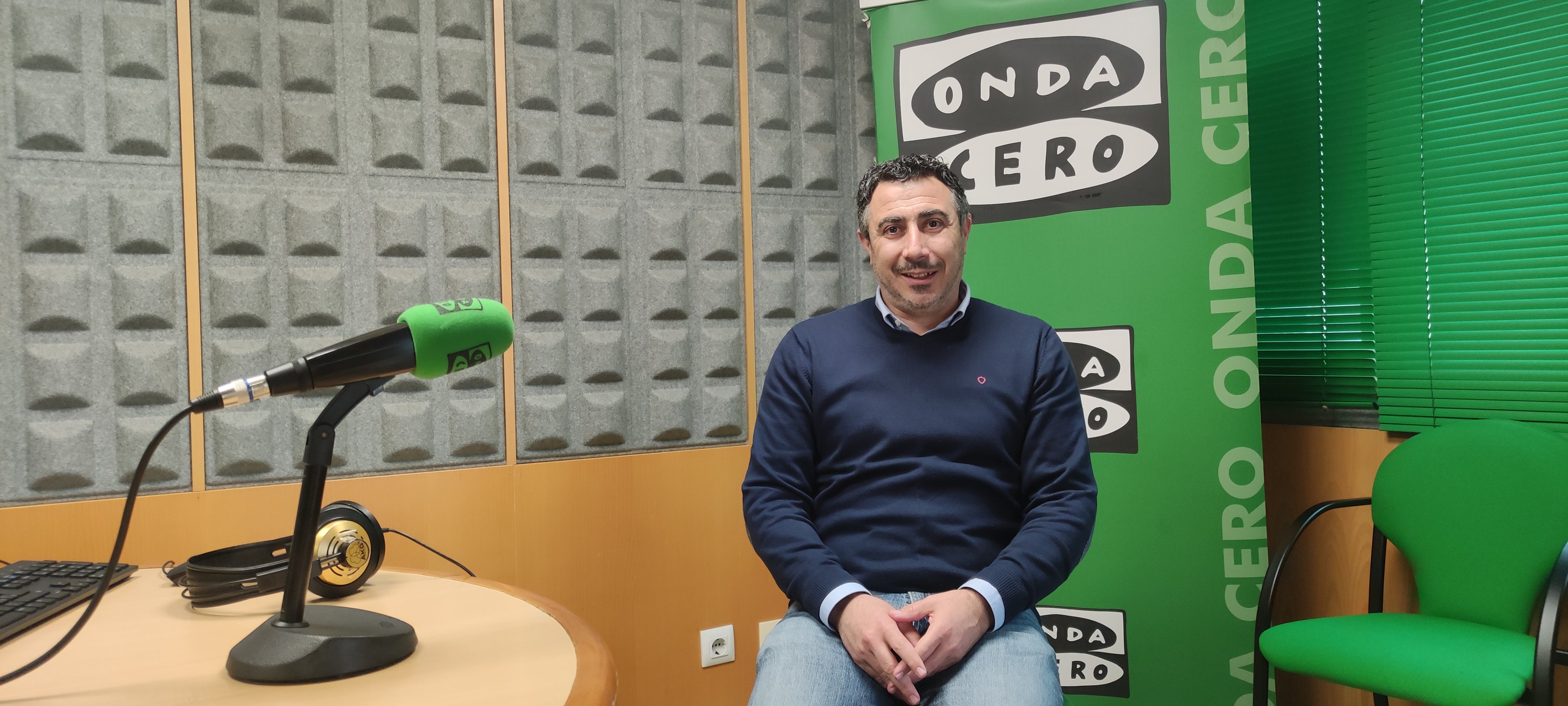 Manuel González: "A veciñanza de Caldas está cada vez máis comprometida coa compostaxe e reciclaxe" Manuel González: "A veciñanza de Caldas está cada vez máis comprometida coa compostaxe e reciclaxe"