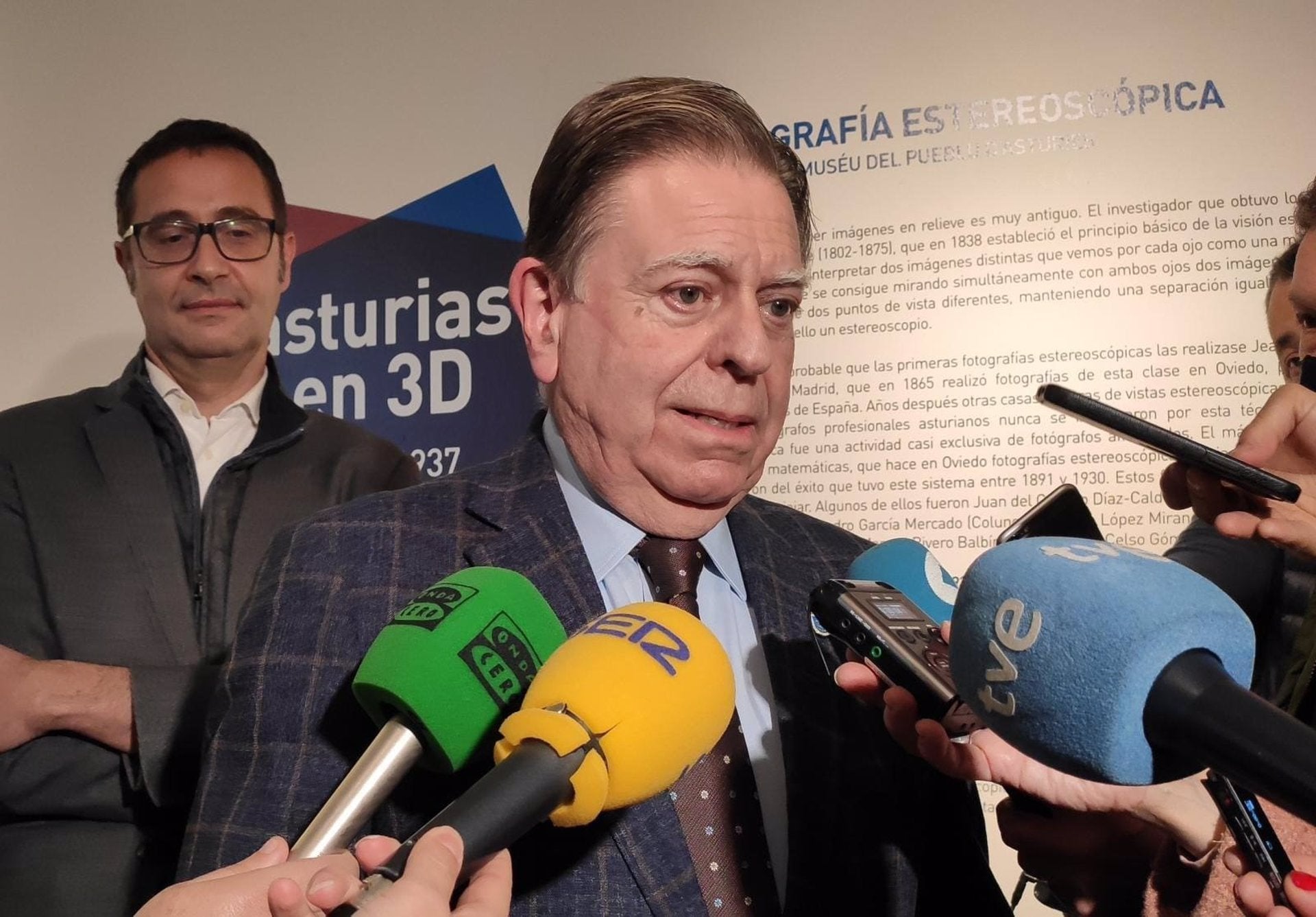 Canteli pide a la Universidad que deje la Escuela de Minas donde está Canteli pide a la Universidad que deje la Escuela de Minas donde está