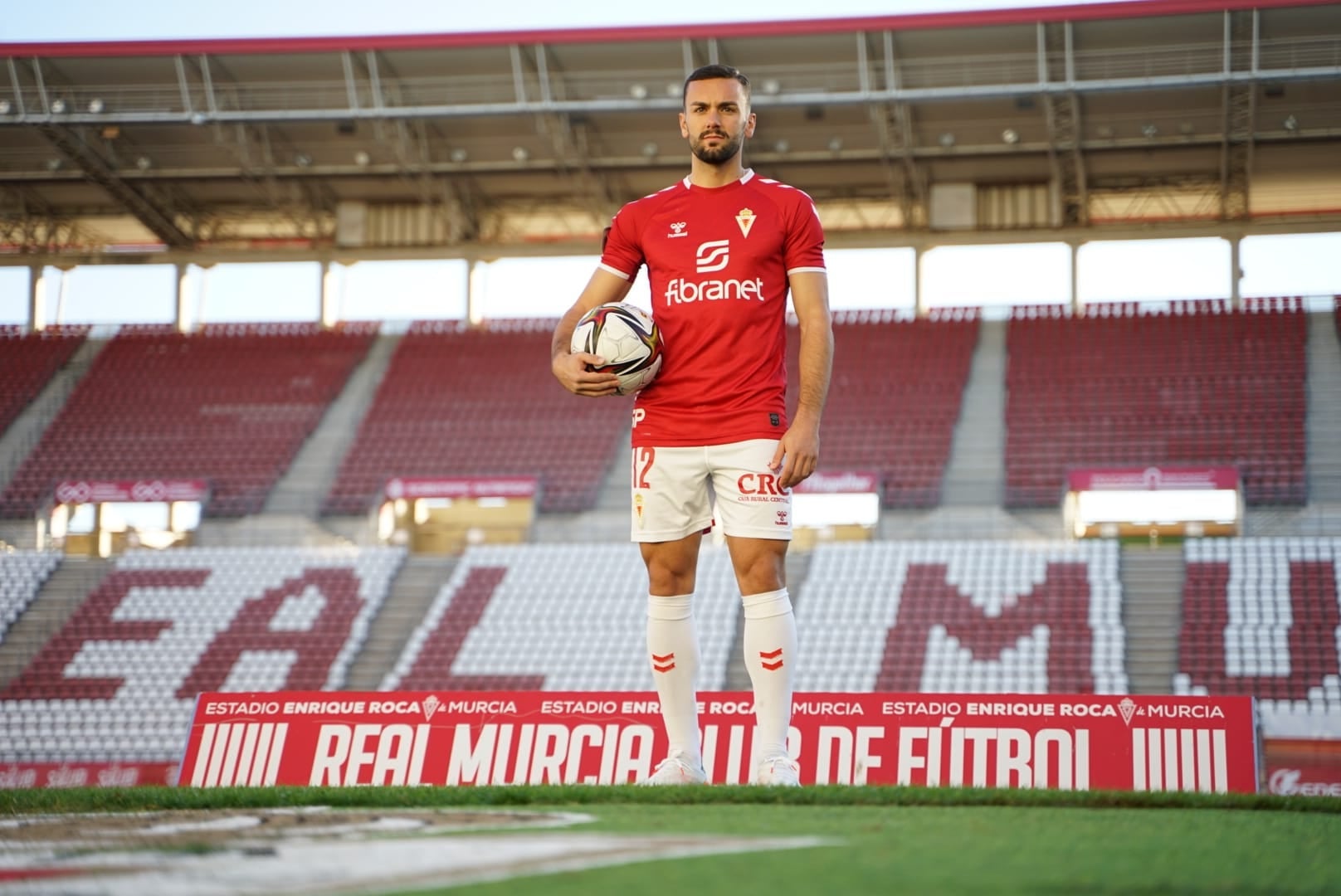 Alberto López: "Sueño con el ascenso y me veo en Alicante con la grada teñida de grana" Alberto López: "Sueño con el ascenso y me veo en Alicante con la grada teñida de grana"