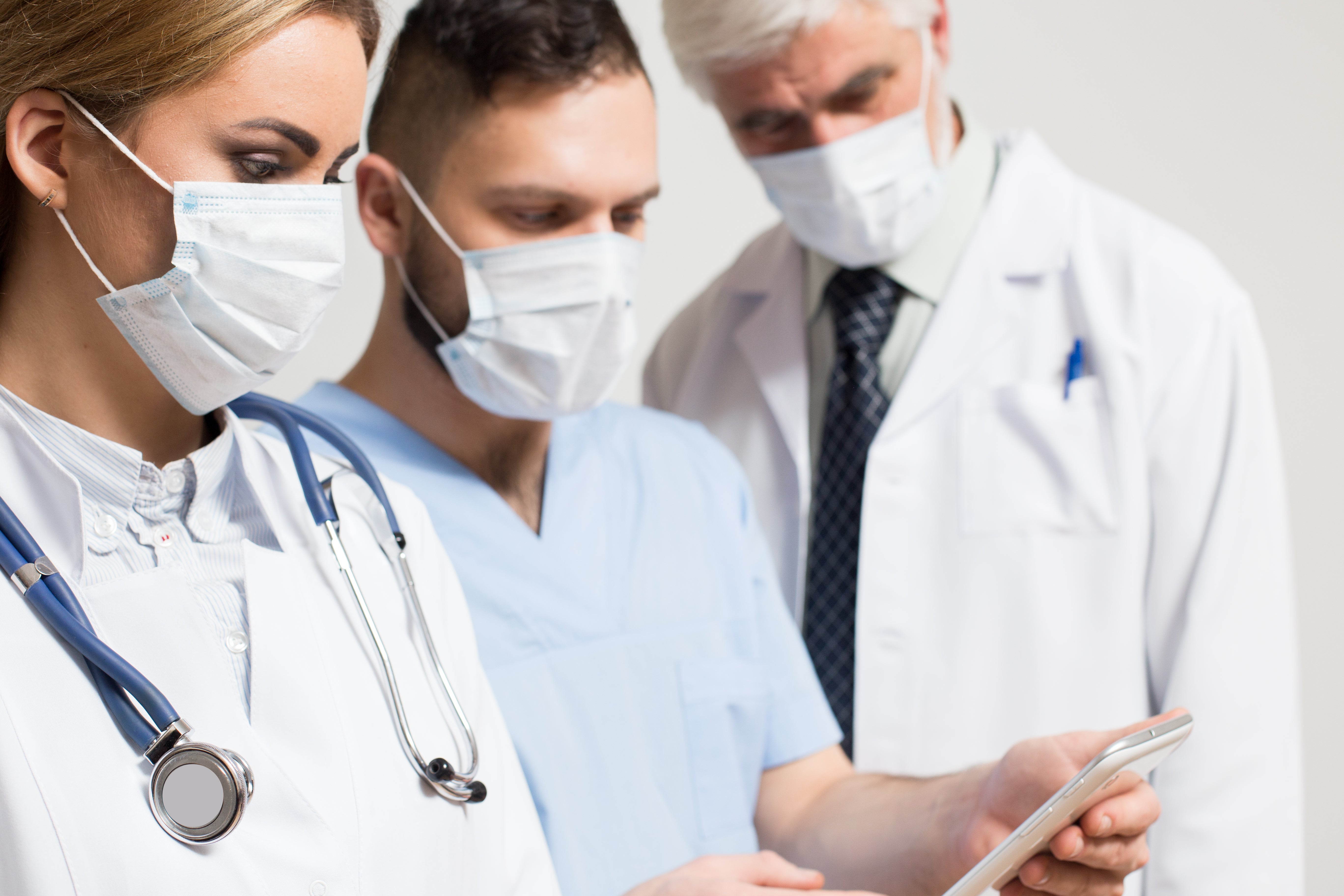 Reclaman mantener contratos de refuerzo en Centros de Salud Reclaman mantener contratos de refuerzo en Centros de Salud