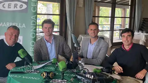 Julio Rodríguez acompañado de sus invitados en el 'Más de Uno Marbella' de este miércoles Julio Rodríguez acompañado de sus invitados en el 'Más de Uno Marbella' de este miércoles