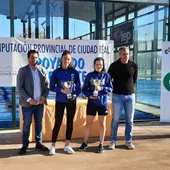 Yolanda Moncayo y Sara Gallego, campeonas provinciales de padel en Edad Escolar Yolanda Moncayo y Sara Gallego, campeonas provinciales de padel en Edad Escolar