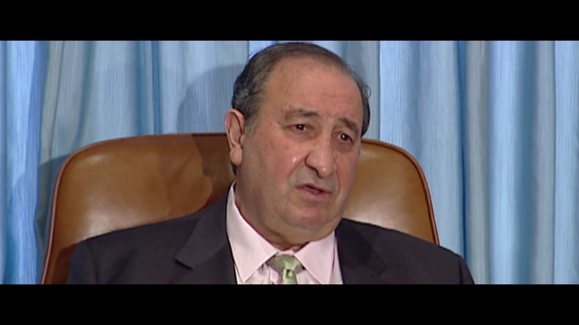 La percepción que tienen los jóvenes sobre Jesús Gil con María Guerrero La percepción que tienen los jóvenes sobre Jesús Gil con María Guerrero