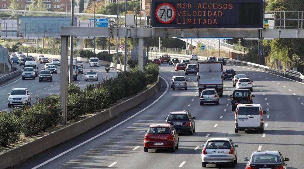 ¿Qué pasará con los coches sin etiqueta de la DGT a partir de mayo en Madrid? ¿Qué pasará con los coches sin etiqueta de la DGT a partir de mayo en Madrid?