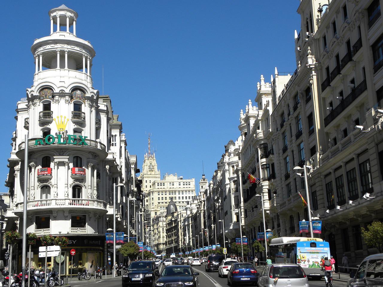 ¿Cuáles son las restricciones de la DGT a partir de mayo en Madrid para los coches sin etiquetas? ¿Cuáles son las restricciones de la DGT a partir de mayo en Madrid para los coches sin etiquetas?