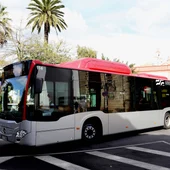 Uno de los autobuses urbanos de Jerez Uno de los autobuses urbanos de Jerez