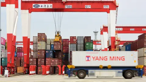 Cómo afecta el cierre de Shanghái a la cadena de suministros mundial Cómo afecta el cierre de Shanghái a la cadena de suministros mundial