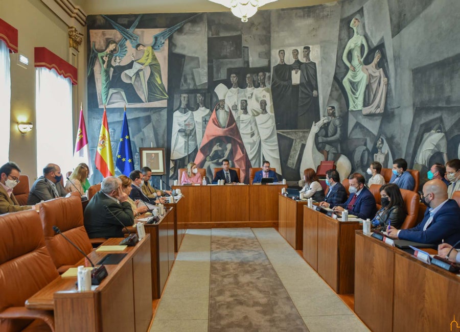 Diputación de Ciudad Real y Junta extienden el proyecto "comedor de mayores" a 1.000 usuarios de 64 pueblos Diputación de Ciudad Real y Junta extienden el proyecto "comedor de mayores" a 1.000 usuarios de 64 pueblos