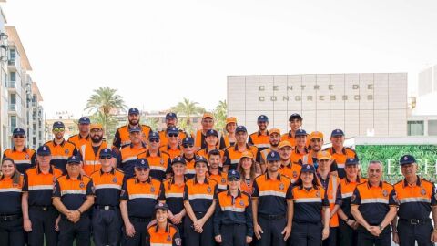 Voluntarios y voluntarias de Protecci&oacute;n Civil Elche.