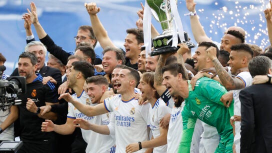 Los jugadores del Real Madrid celebran el t&iacute;tulo de LaLiga