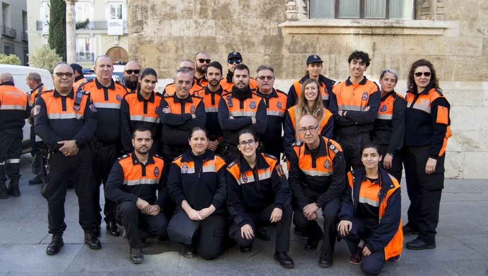 Voluntarios y voluntarias de Protección Civil Elche. Voluntarios y voluntarias de Protección Civil Elche.