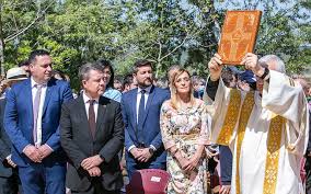 El Santuario se engalana para celebrar el octavo centenario de la aparición de la Virgen de Cortes El Santuario se engalana para celebrar el octavo centenario de la aparición de la Virgen de Cortes
