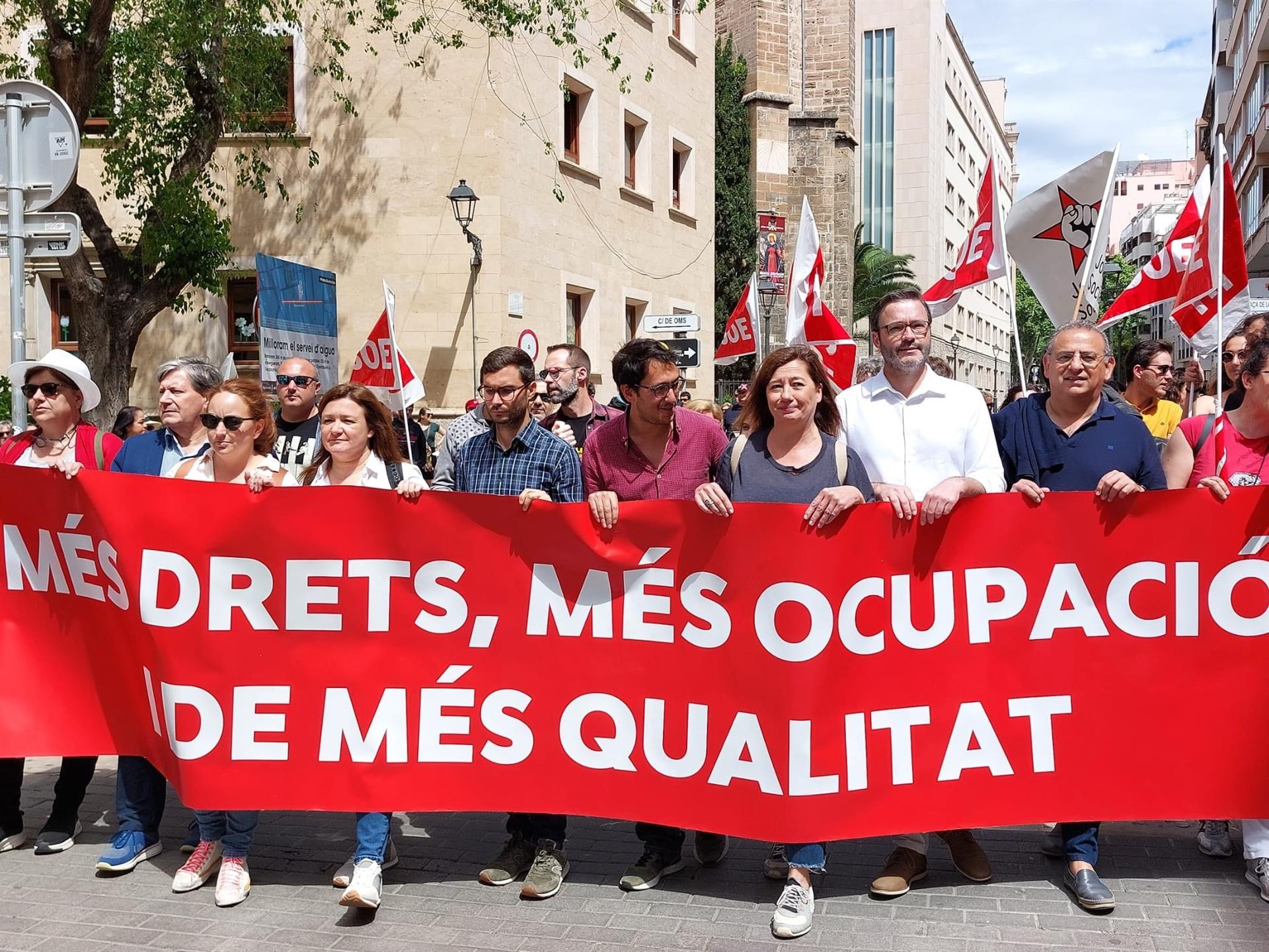 Armengol, en el 1 de mayo: "Cuando hay gobiernos progresistas es cuando se avanza realmente en derechos laborales" Armengol, en el 1 de mayo: "Cuando hay gobiernos progresistas es cuando se avanza realmente en derechos laborales"