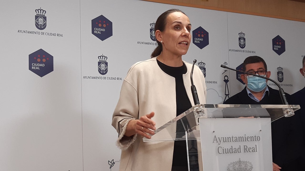 Ciudad Real aspira a ser "puerto seco" en el corredor logístico con Badajoz y Lisboa Ciudad Real aspira a ser "puerto seco" en el corredor logístico con Badajoz y Lisboa