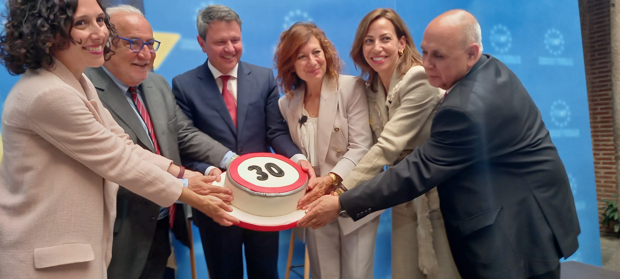 Primer año de la velocidad 30 km/h de la que Irun fue una localidad pionera Primer año de la velocidad 30 km/h de la que Irun fue una localidad pionera