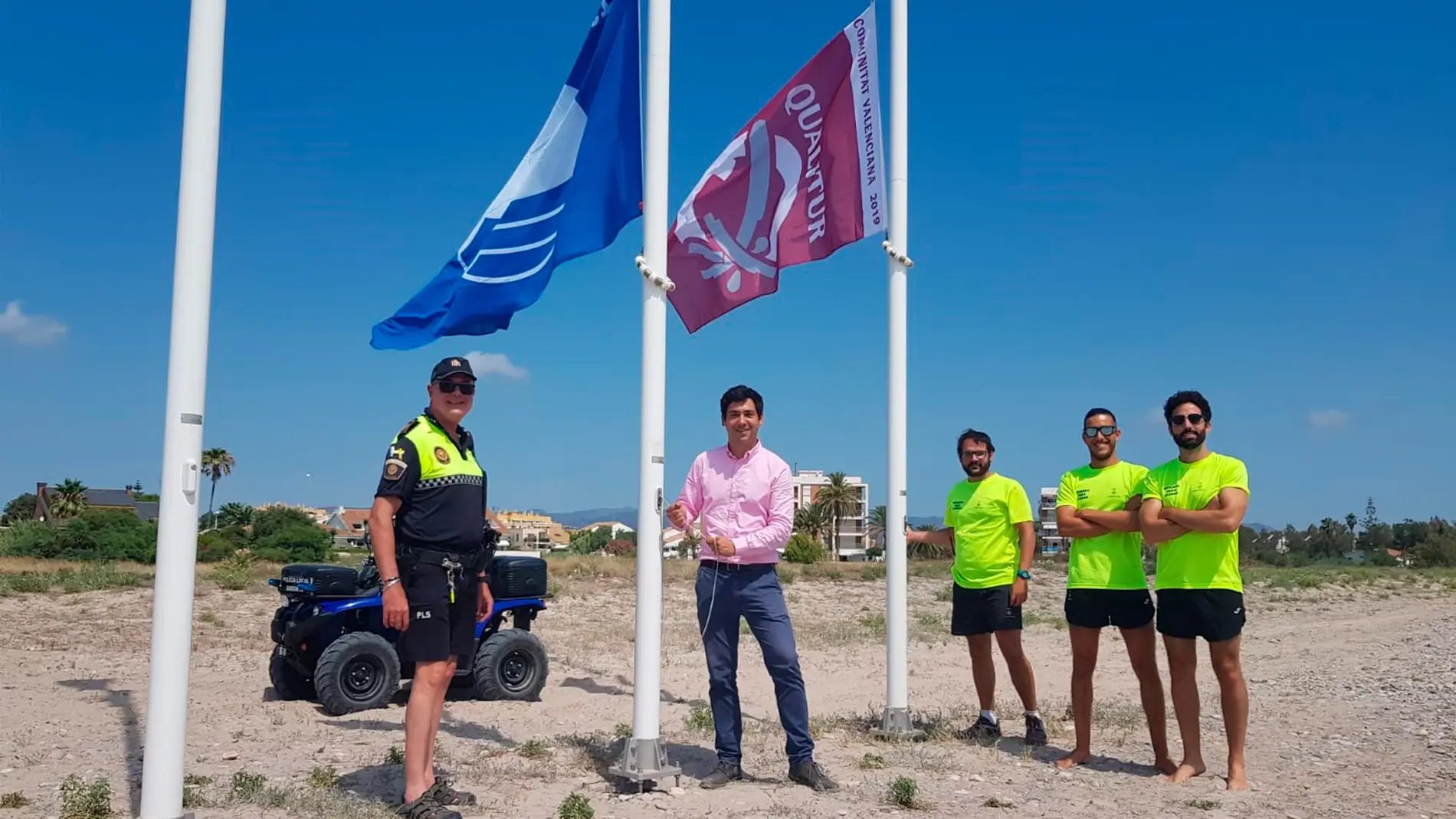 Saunto y Canet d'en Berenguer revalidan las banderas azules en todas las playas y el puerto deportivo