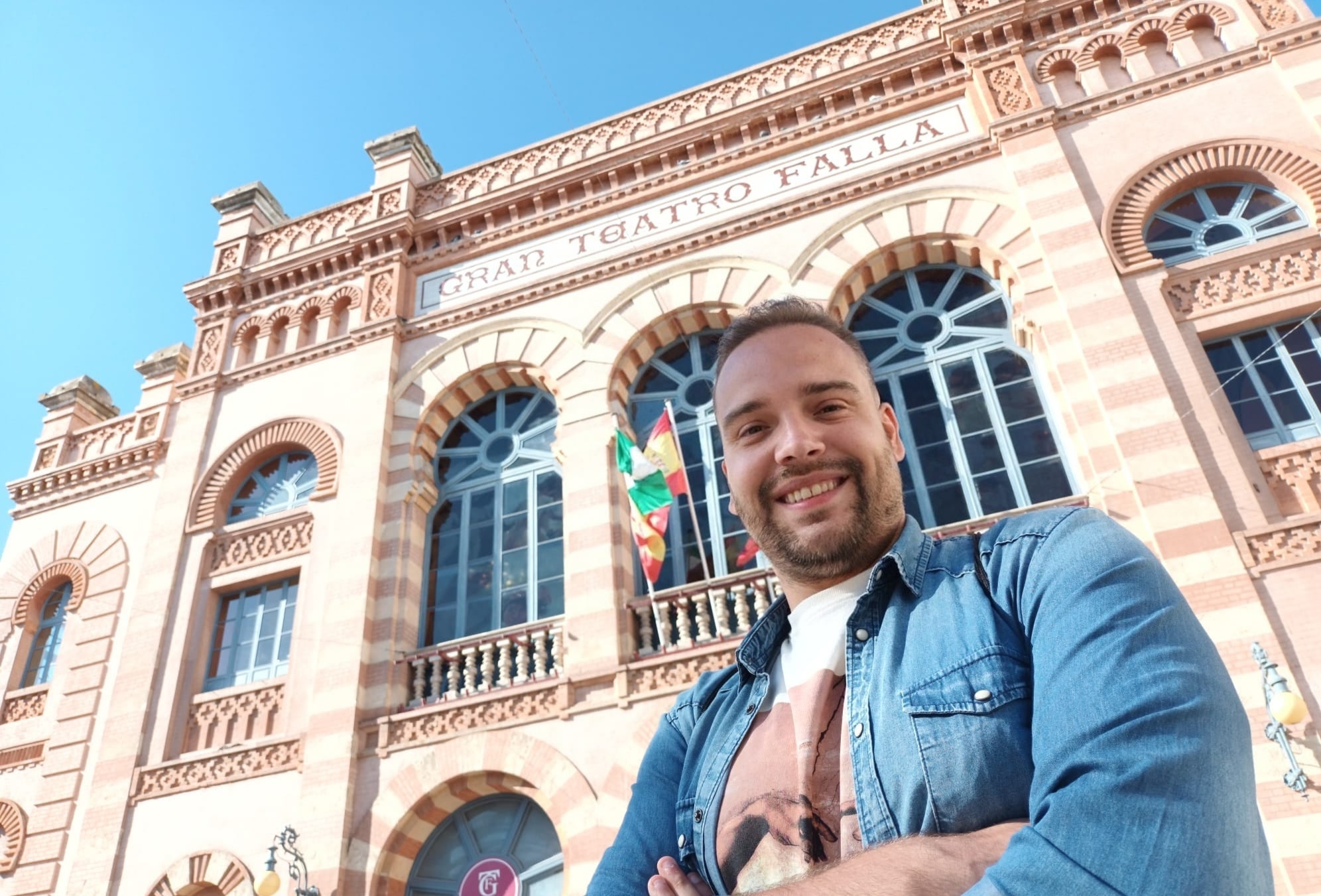 Onda Cero Cádiz contará desde el Gran Teatro Falla la vuelta del COAC Onda Cero Cádiz contará desde el Gran Teatro Falla la vuelta del COAC