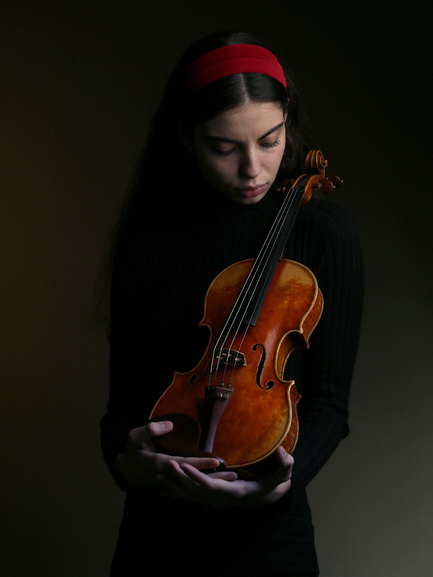 Una joven violinista de 17 años de Castelló solicita ayuda para poder estudiar en Nueva York Una joven violinista de 17 años de Castelló solicita ayuda para poder estudiar en Nueva York