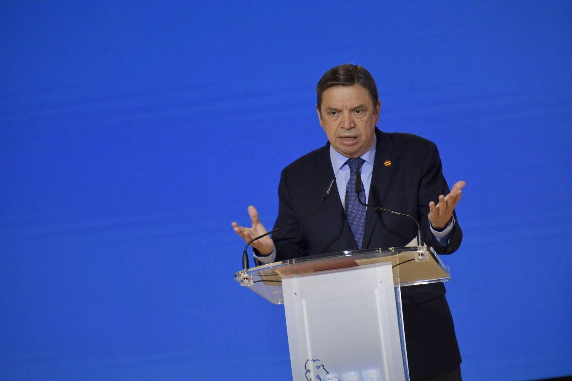 El campo valenciano carga contra Planas por su falta de compromiso con el sector El campo valenciano carga contra Planas por su falta de compromiso con el sector