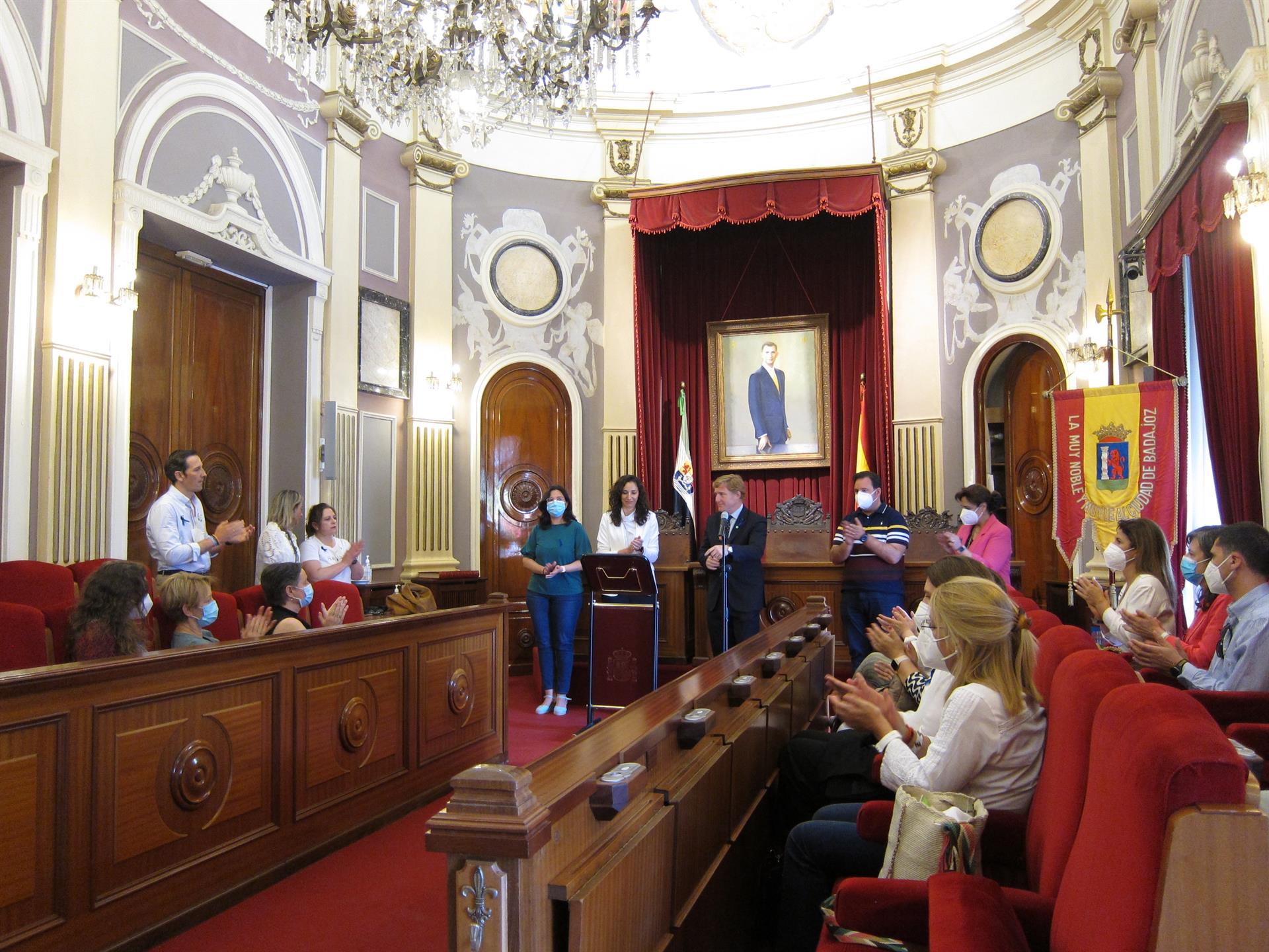 Informativo Más de Uno Badajoz 8,20 horas Informativo Más de Uno Badajoz 8,20 horas