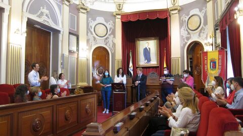 Acto en el Sal&oacute;n de Plenos del Ayuntamiento de Badajoz