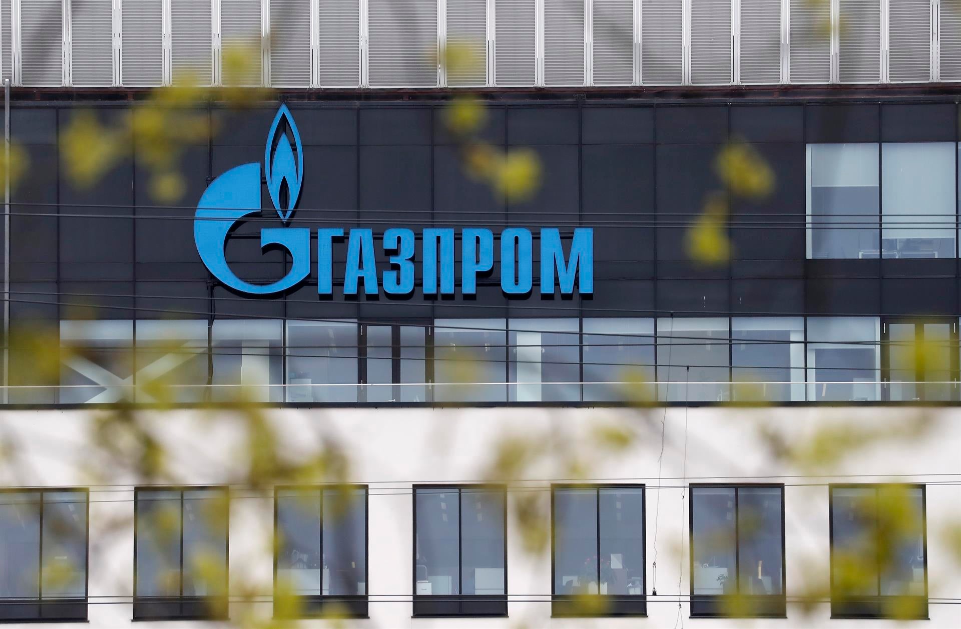 Gazprom anuncia una reducción del gas por la parada de una turbina y Alemania afirma que "no hay motivos técnicos" Gazprom anuncia una reducción del gas por la parada de una turbina y Alemania afirma que "no hay motivos técnicos"