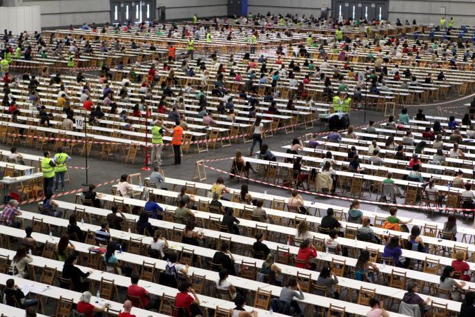 El Gobierno vasco convoca 8.764 puestos de funcionario este año El Gobierno vasco convoca 8.764 puestos de funcionario este año